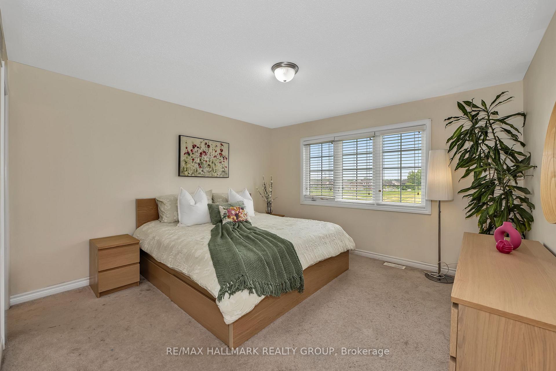 Photo 20 of 334 Astelia Crescent, Ottawa, Stittsville (North) — HOMEH