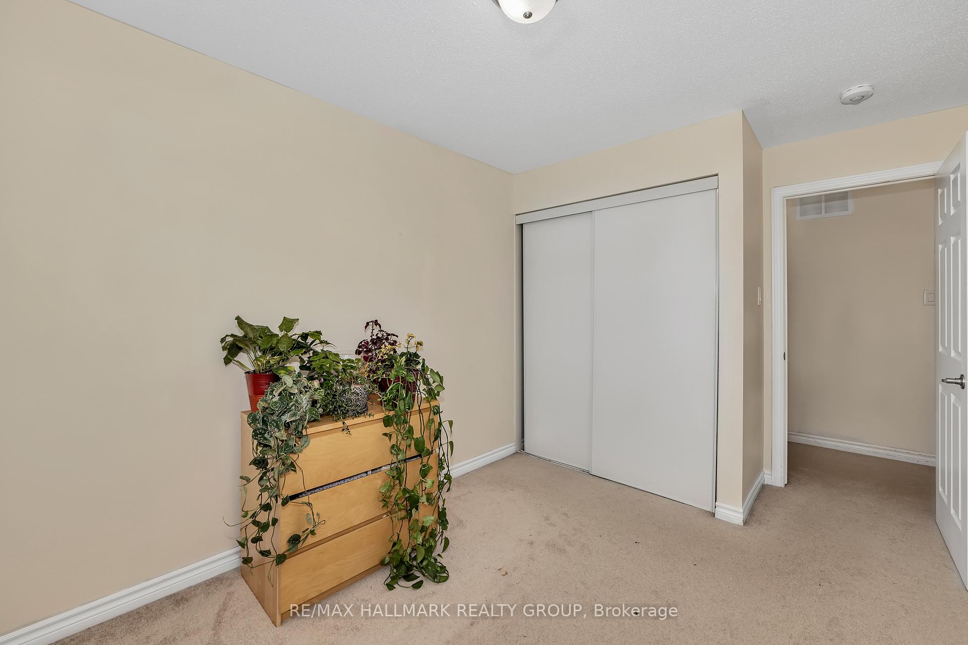 Photo 26 of 334 Astelia Crescent, Ottawa, Stittsville (North) — HOMEH
