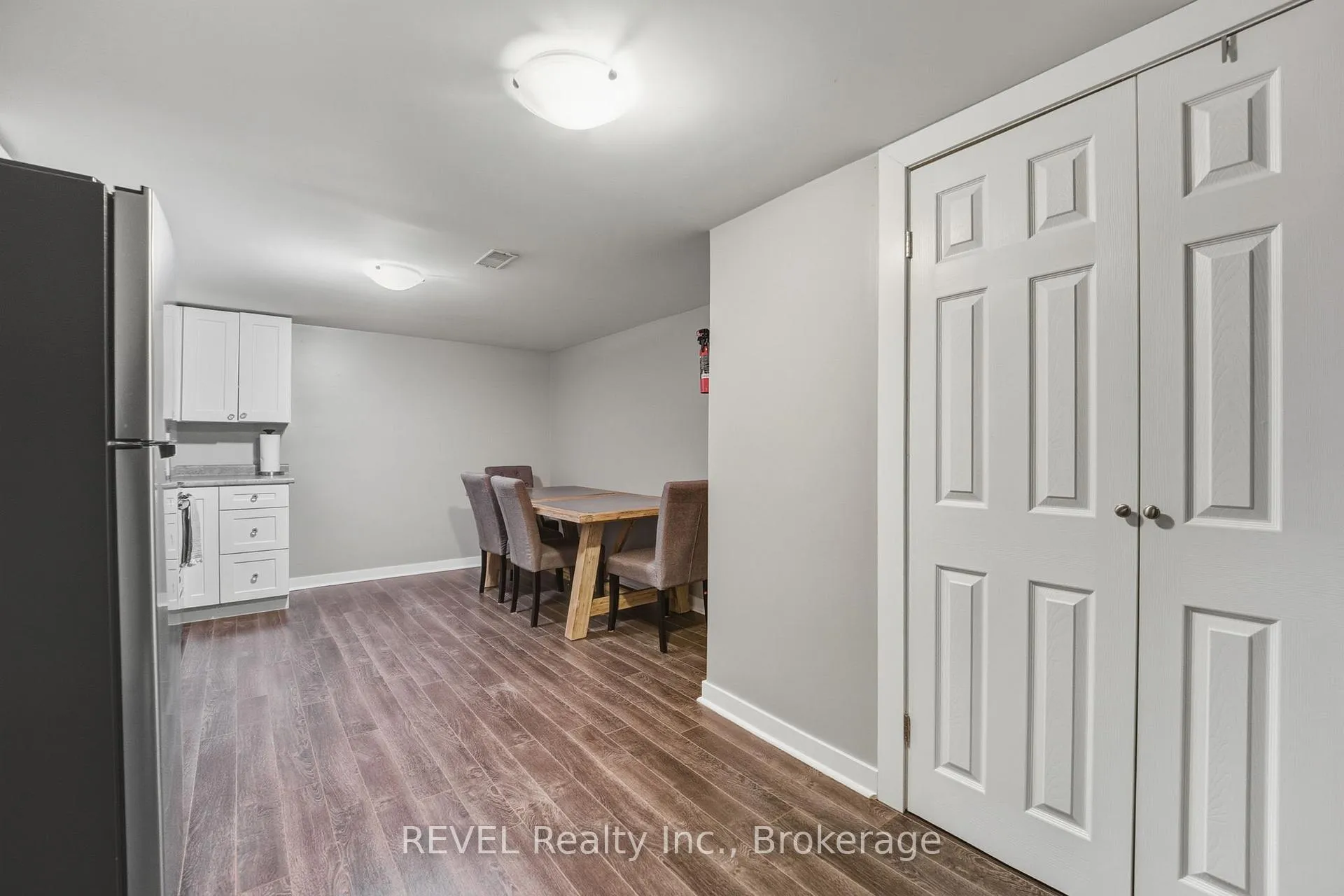 Photo 36 of 20 Bishops Road, St. Catharines, Vine/Linwell — HOMEH