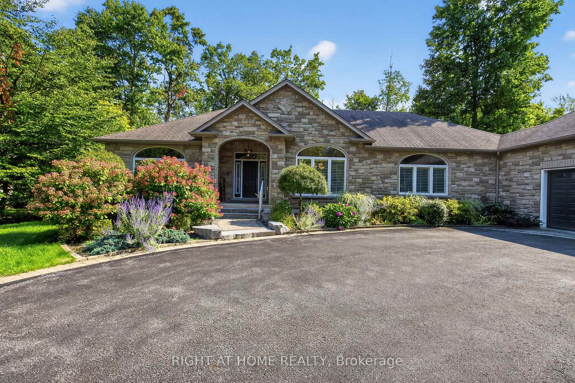 Photo 2 of 1205 Seadon Road, Springwater, Snow Valley — HOMEH