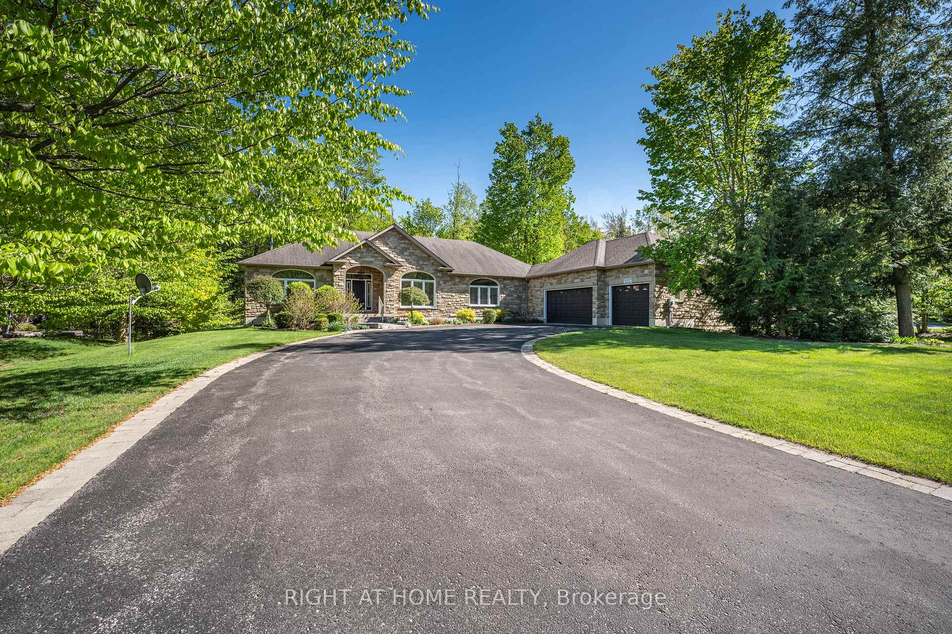 Photo 47 of 1205 Seadon Road, Springwater, Snow Valley — HOMEH