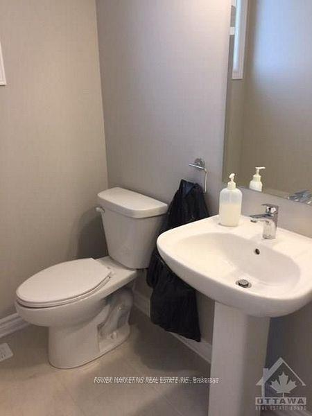 Photo 6 of 219 Bandelier Way, Ottawa, Stittsville (North) — HOMEH