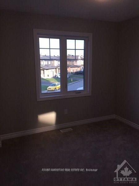 Photo 9 of 219 Bandelier Way, Ottawa, Stittsville (North) — HOMEH