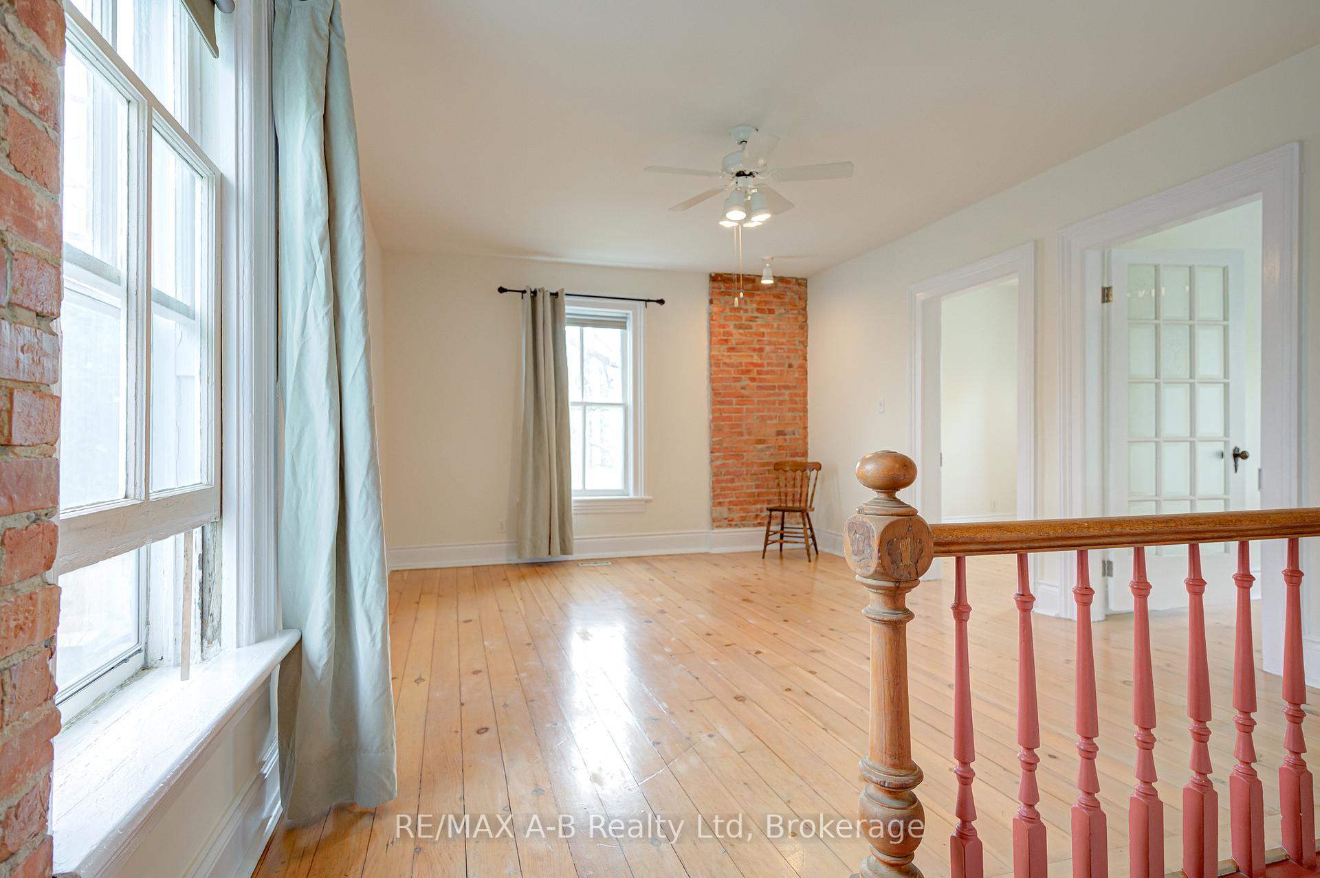 Photo 8 of 258 Douro Street, Stratford — HOMEH