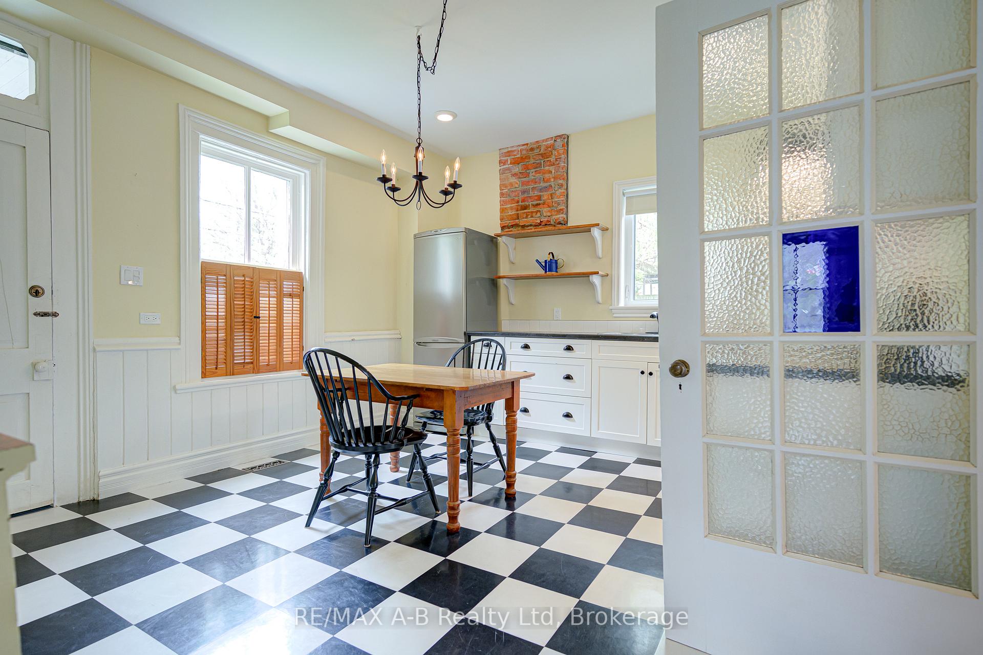 Photo 15 of 258 Douro Street, Stratford — HOMEH