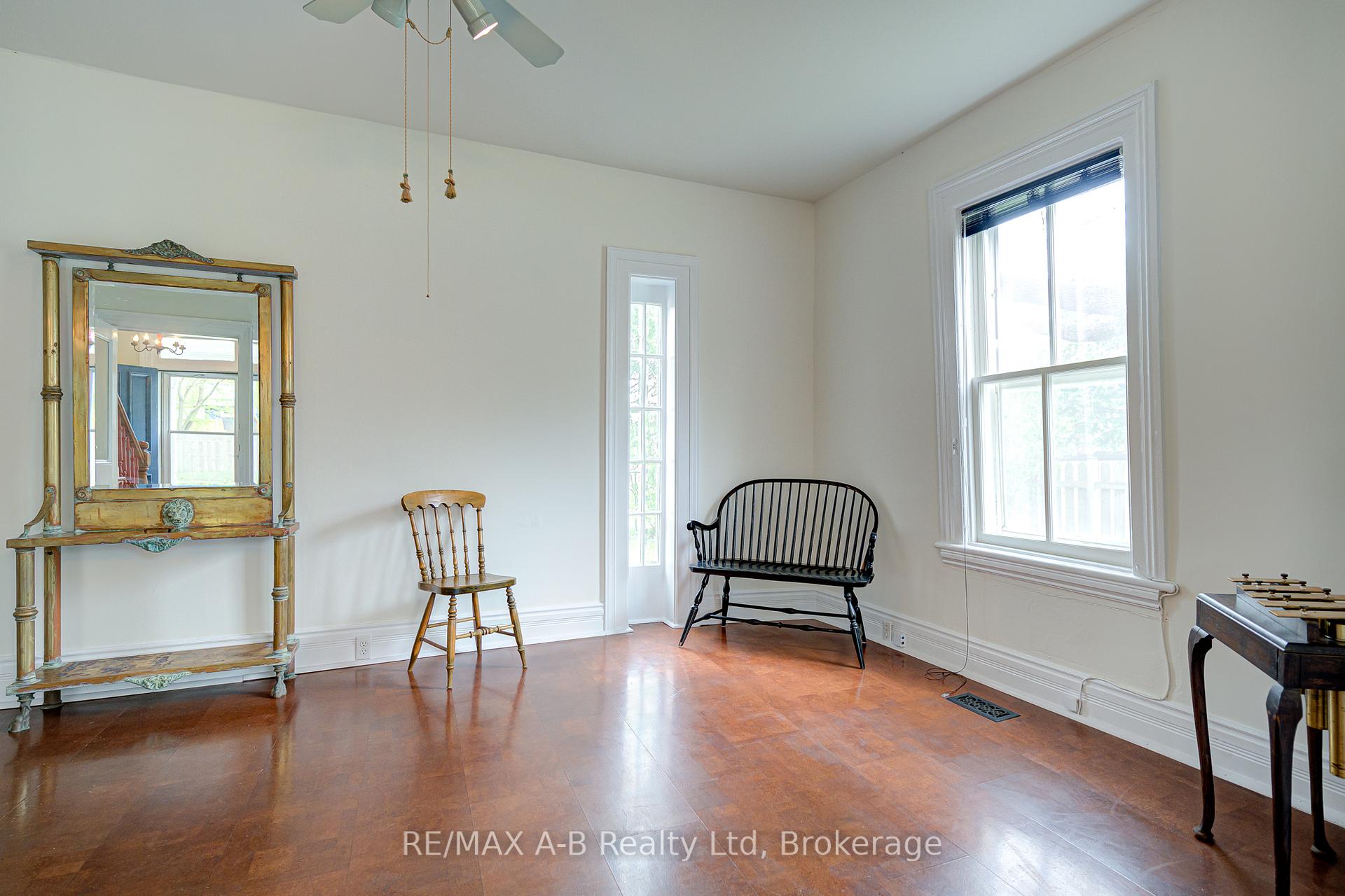 Photo 21 of 258 Douro Street, Stratford — HOMEH