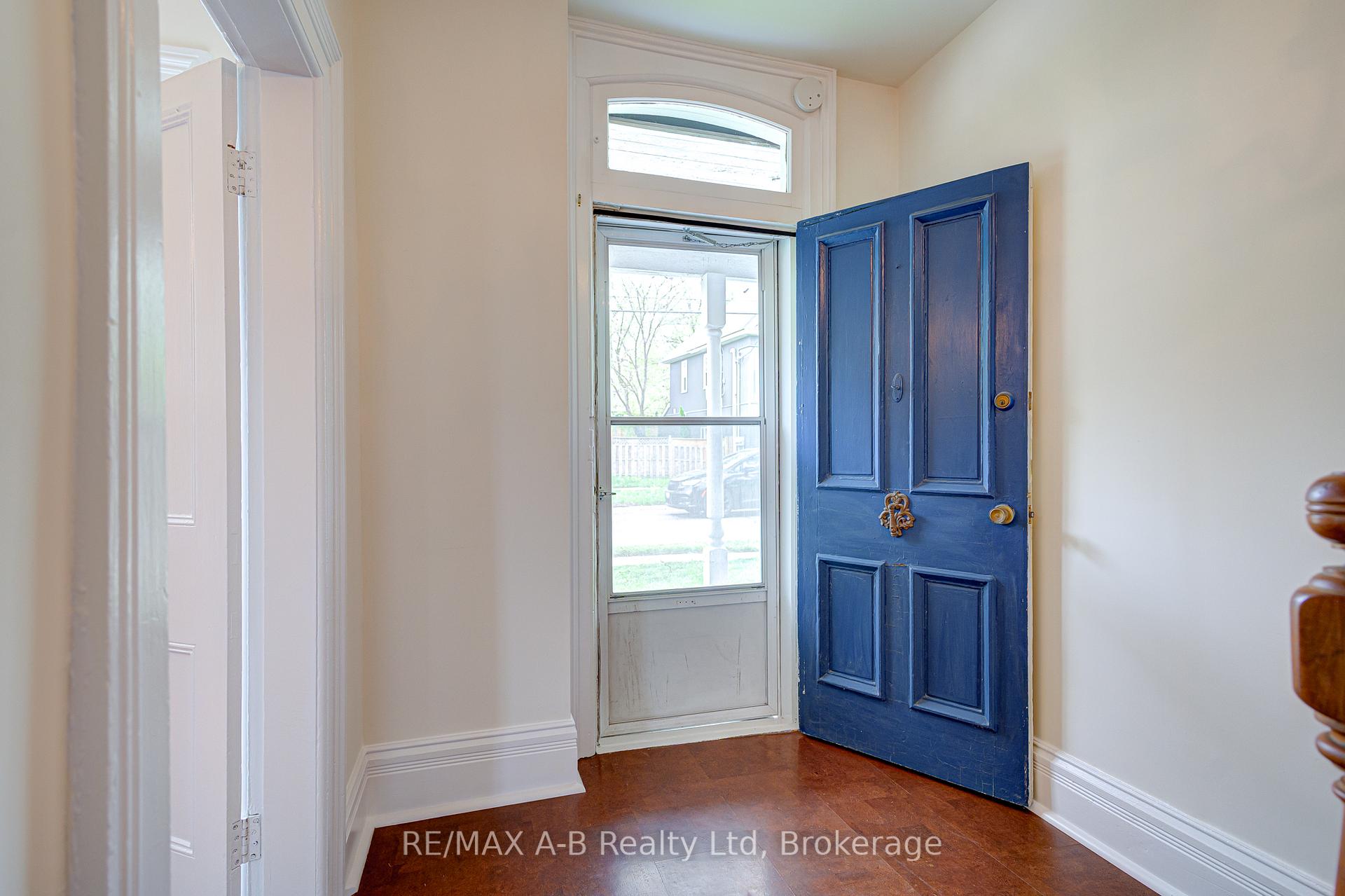Photo 26 of 258 Douro Street, Stratford — HOMEH