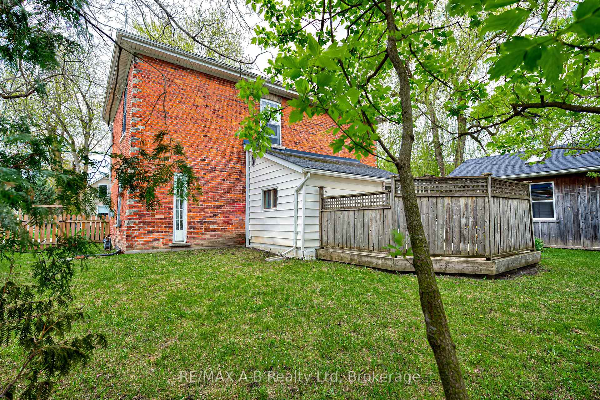 Photo 45 of 258 Douro Street, Stratford — HOMEH