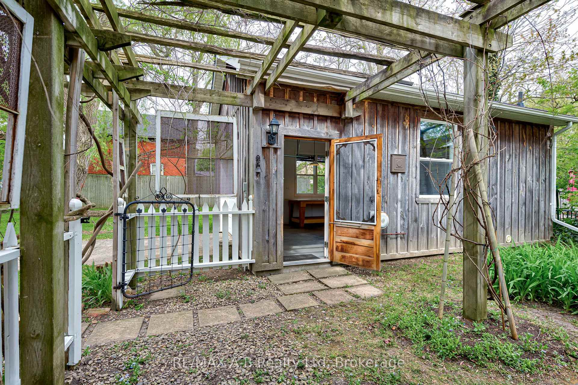 Photo 49 of 258 Douro Street, Stratford — HOMEH