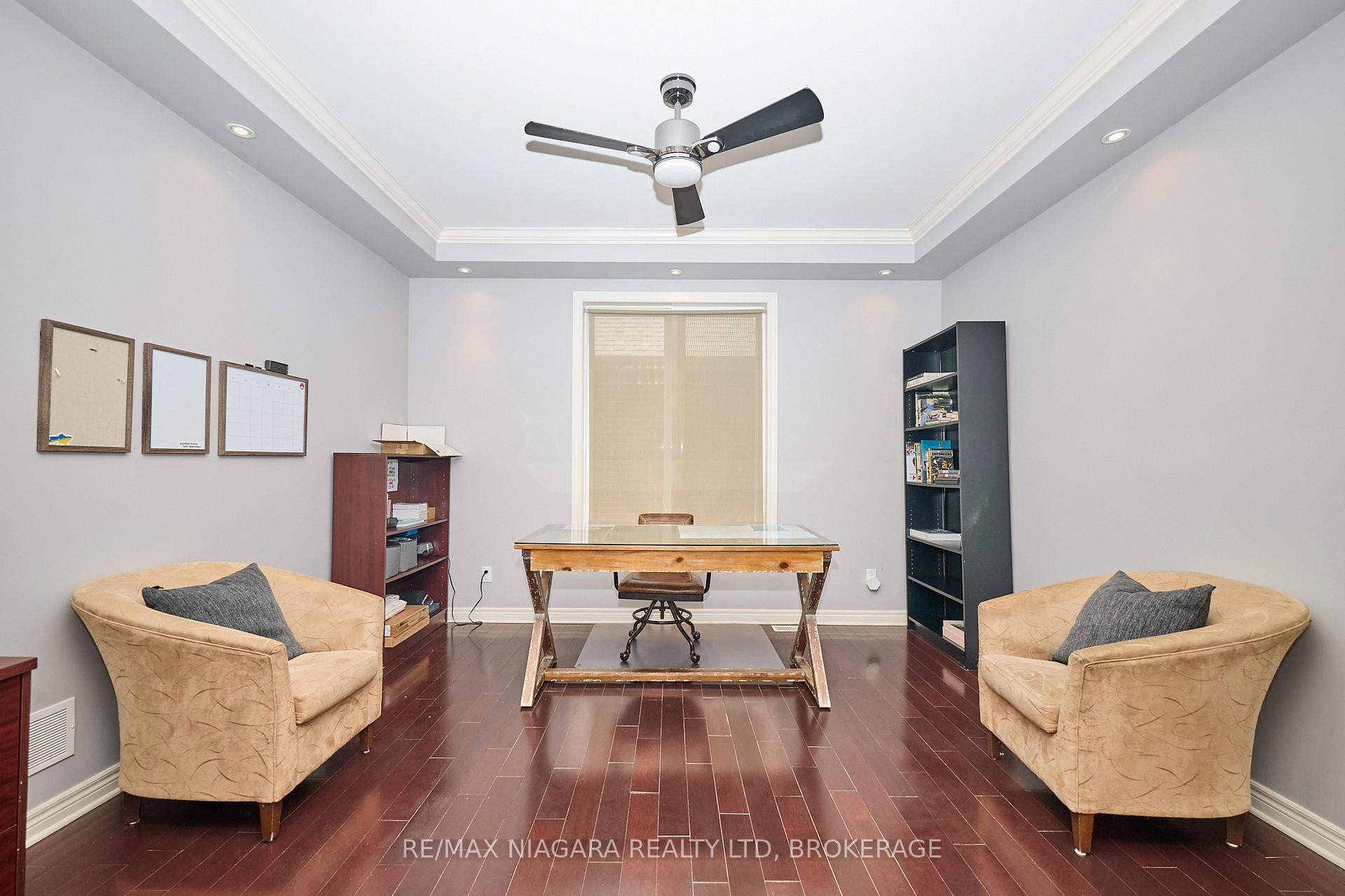 Photo 11 of 6 Alex Grant Place, St. Catharines, Secord Woods — HOMEH