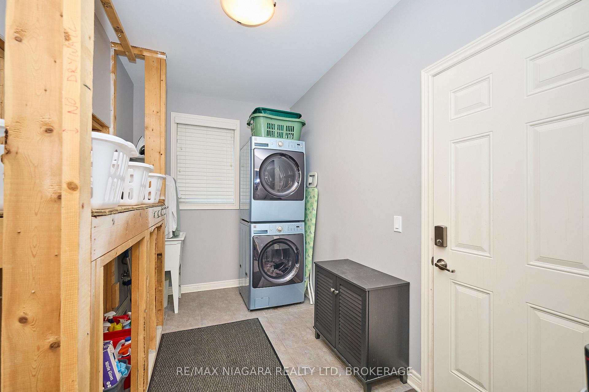 Photo 19 of 6 Alex Grant Place, St. Catharines, Secord Woods — HOMEH