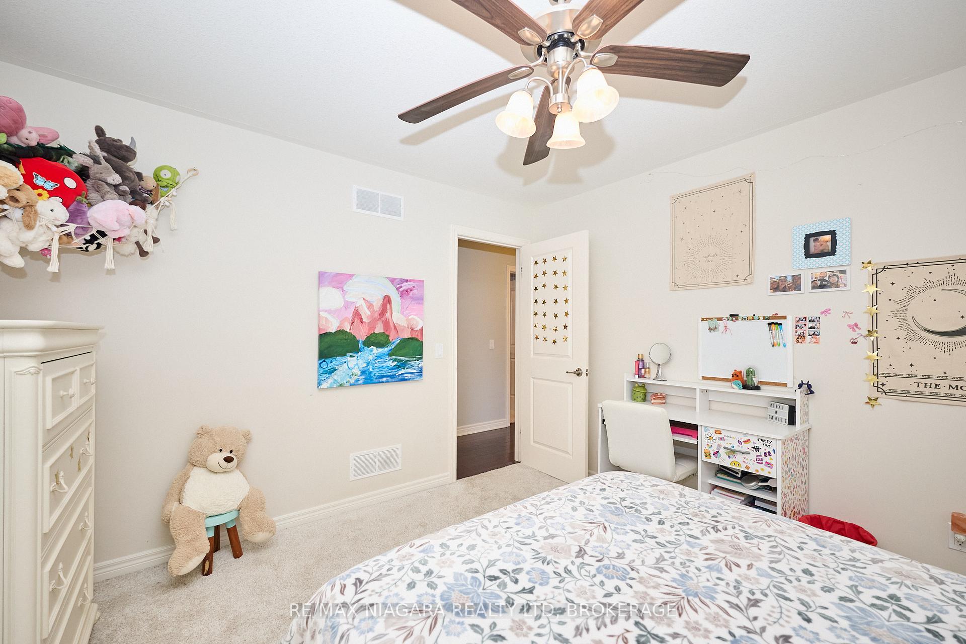 Photo 31 of 6 Alex Grant Place, St. Catharines, Secord Woods — HOMEH