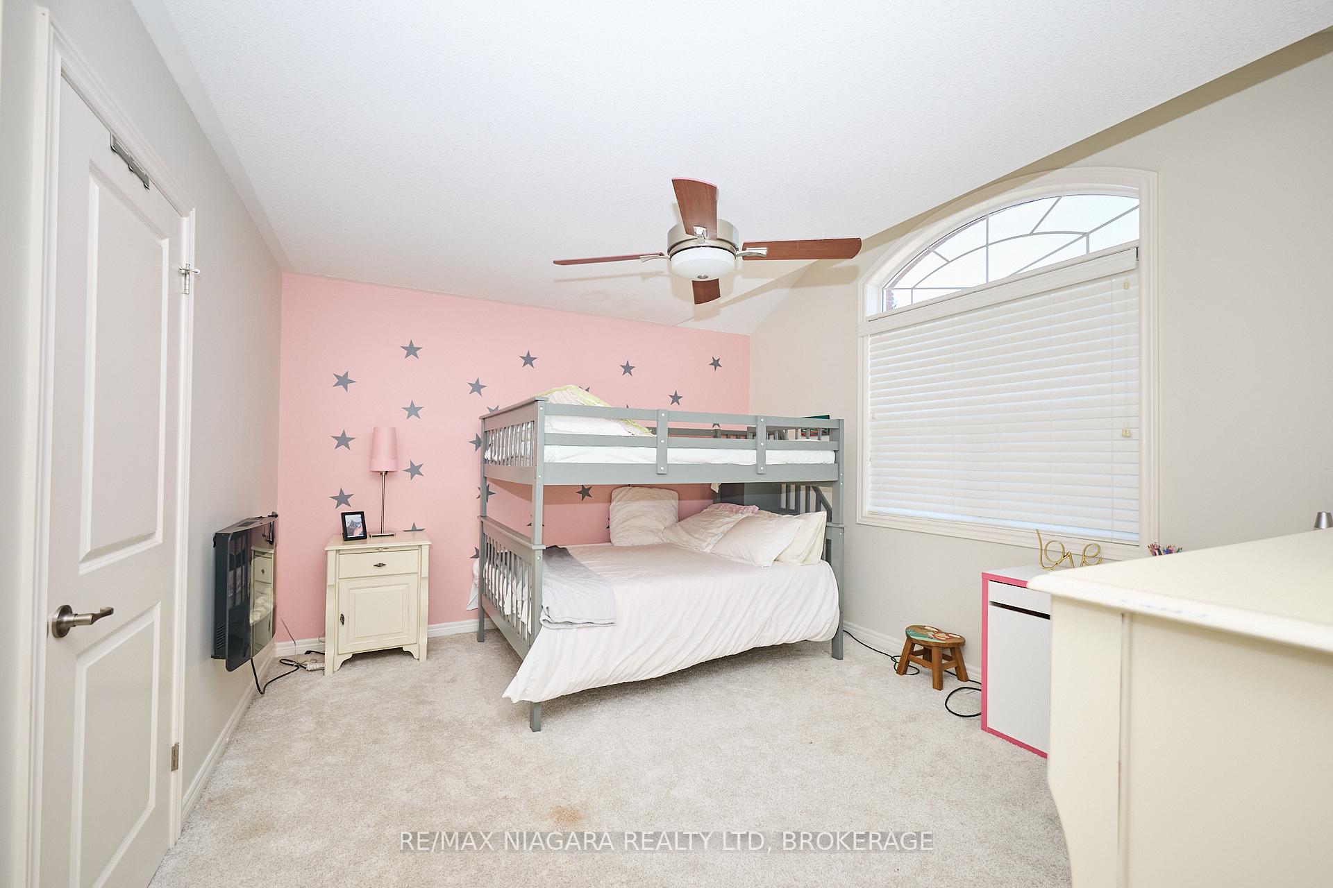 Photo 33 of 6 Alex Grant Place, St. Catharines, Secord Woods — HOMEH