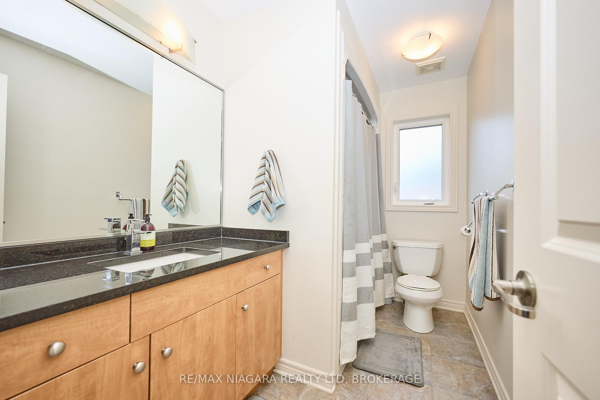 Photo 34 of 6 Alex Grant Place, St. Catharines, Secord Woods — HOMEH