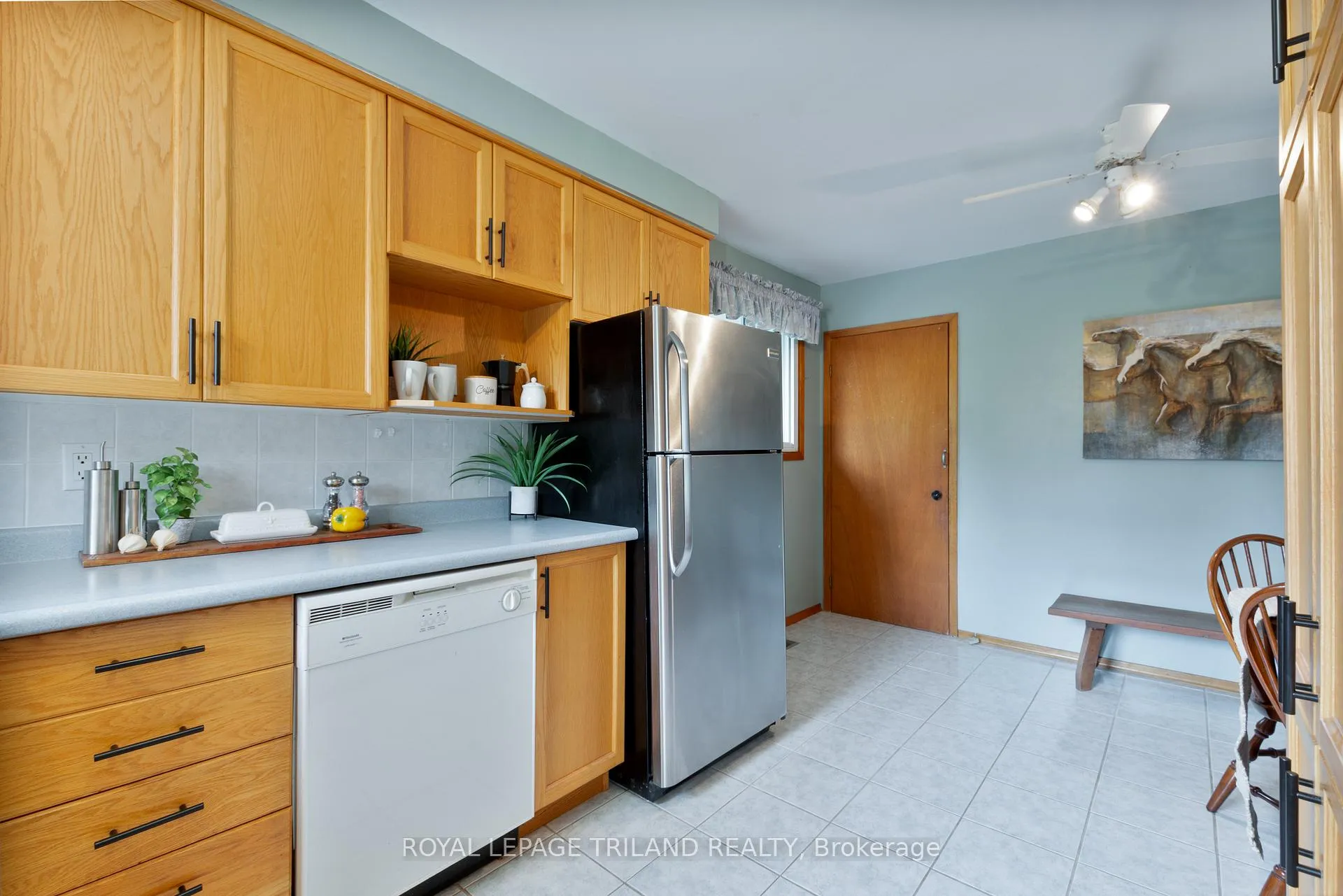 Photo 8 of 2 Daniel Street, St. Thomas — HOMEH