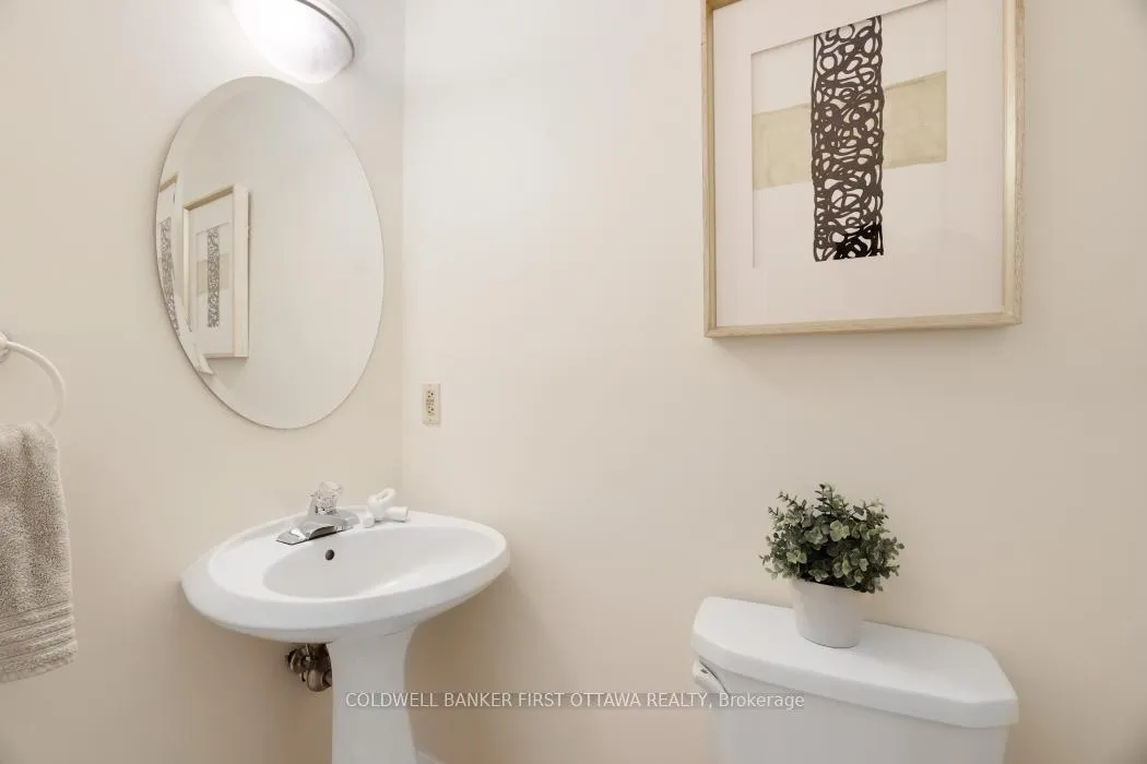 Photo 25 of 338 Liard Street, Ottawa, Stittsville (South) — HOMEH