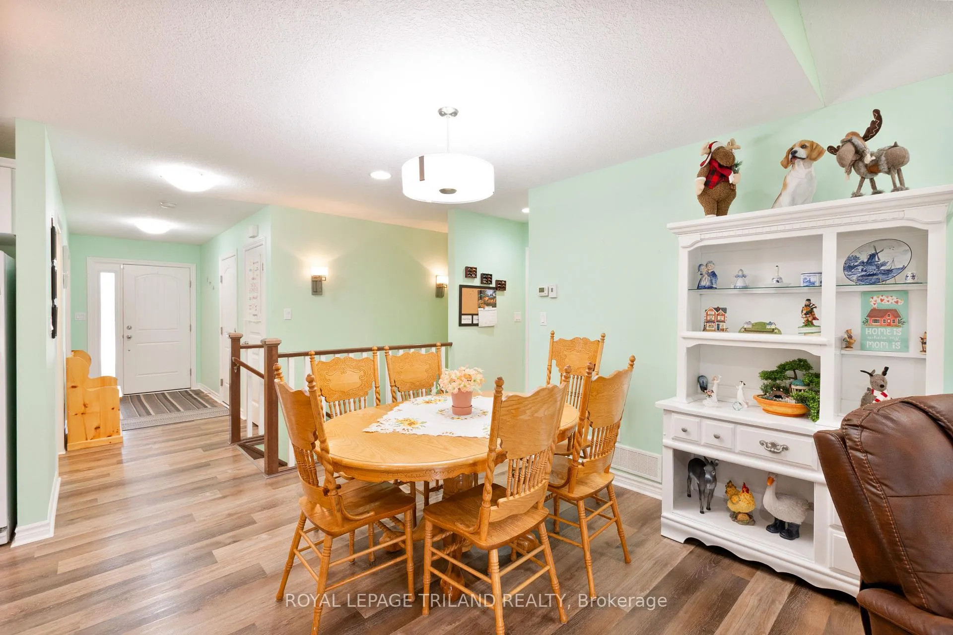 Photo 13 of 78 Westlake Drive, St. Thomas — HOMEH