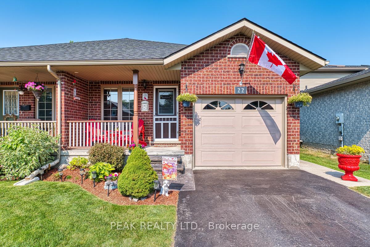 Photo 3 of 22 College Street, Stratford — HOMEH