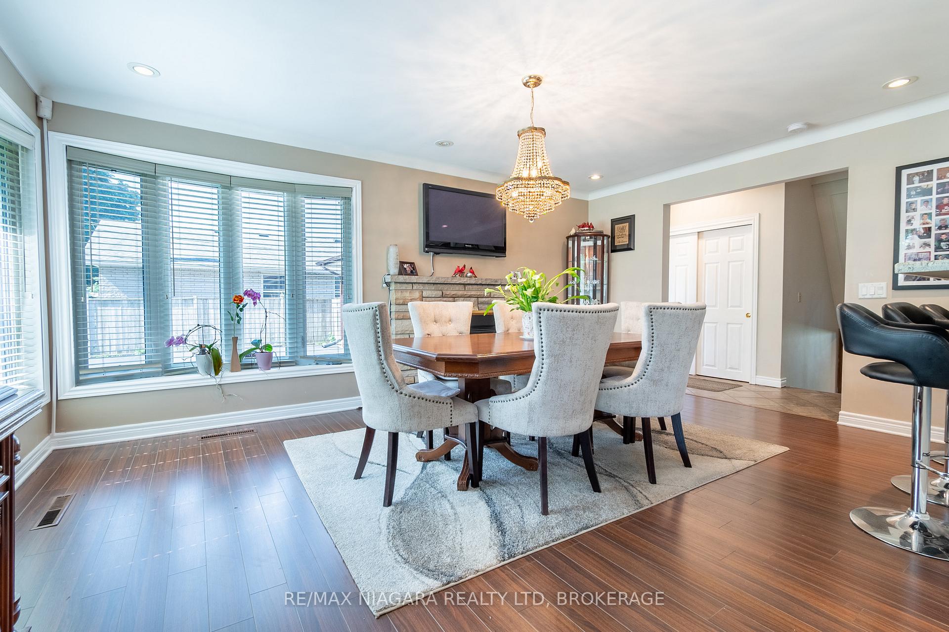 Photo 4 of 679 Niagara Street, St. Catharines, Vine/Linwell — HOMEH