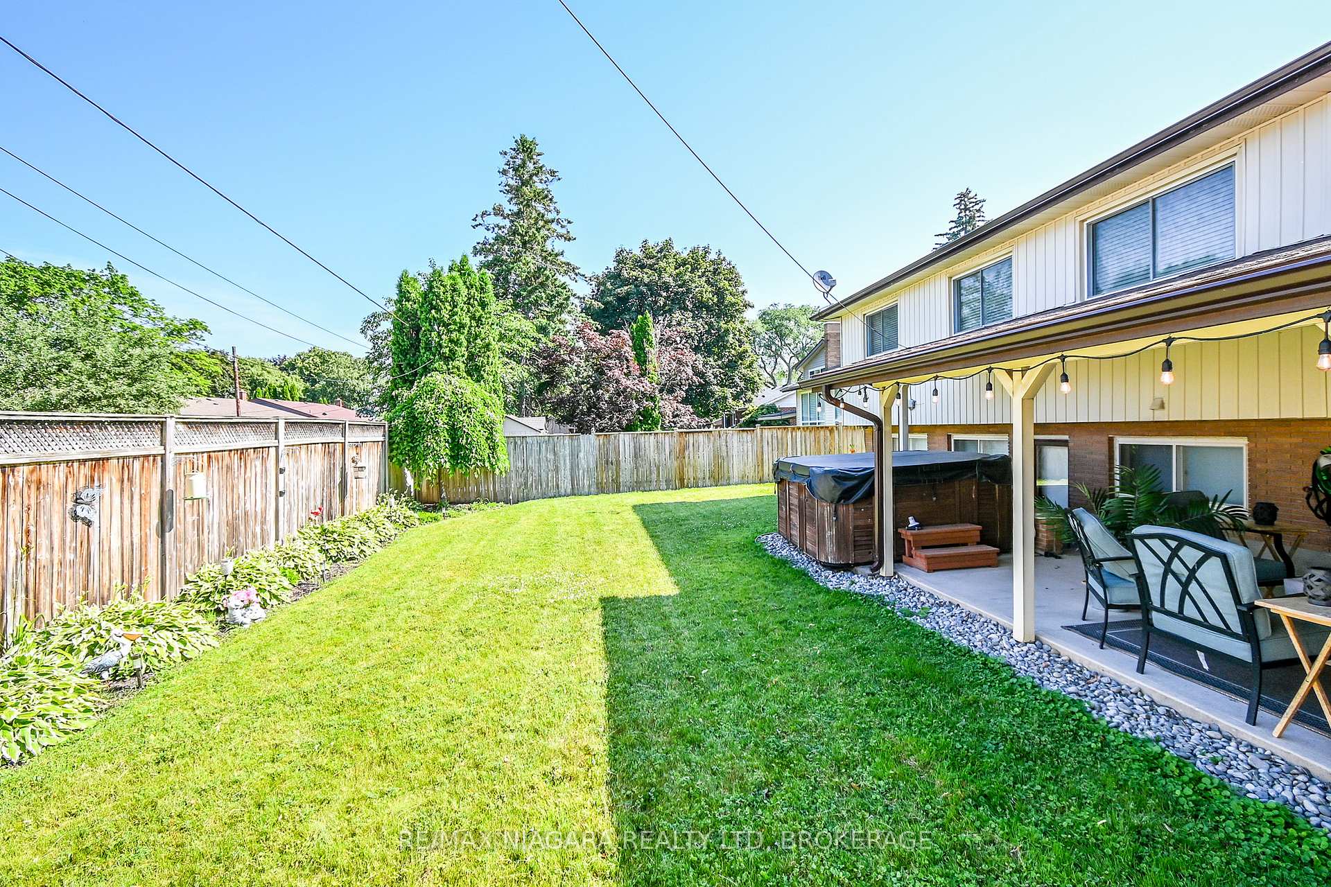 Photo 27 of 679 Niagara Street, St. Catharines, Vine/Linwell — HOMEH