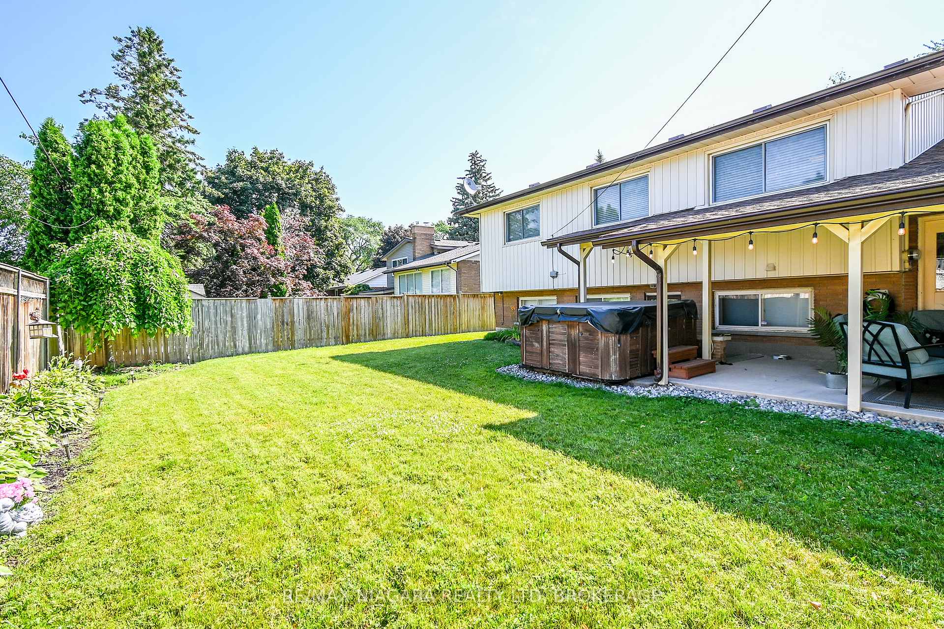 Photo 30 of 679 Niagara Street, St. Catharines, Vine/Linwell — HOMEH