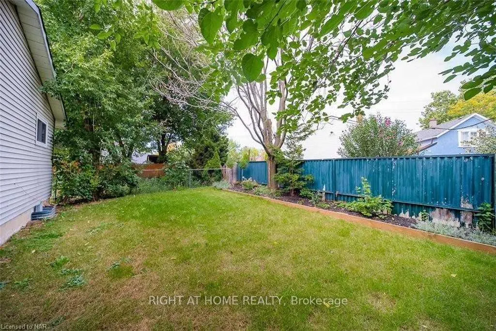 Photo 20 of Unit Main Fl, 3 Herrick Avenue, St. Catharines, E. Chester — HOMEH