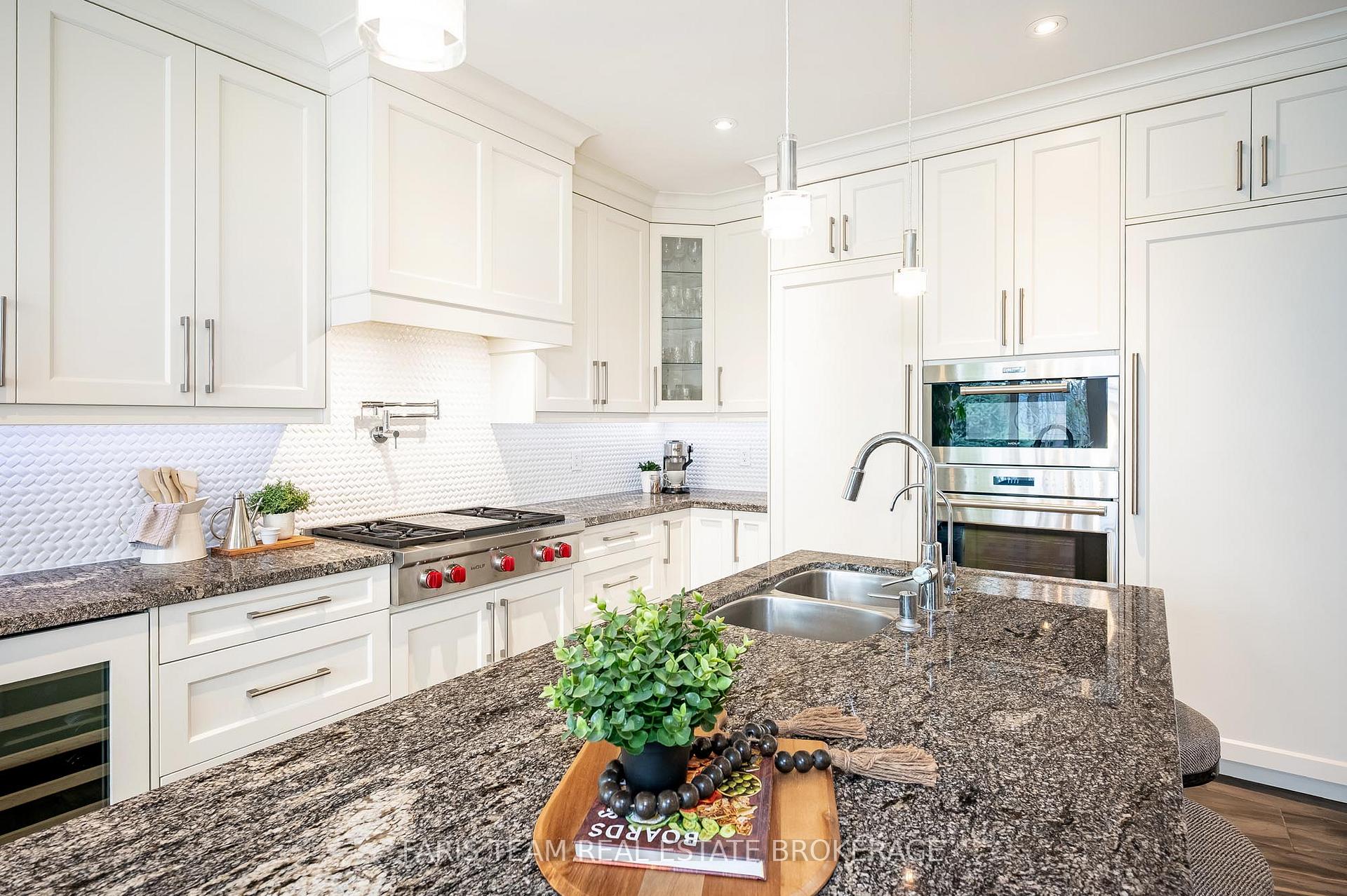 Photo 7 of 50 Mennill Drive, Springwater, Minesing — HOMEH