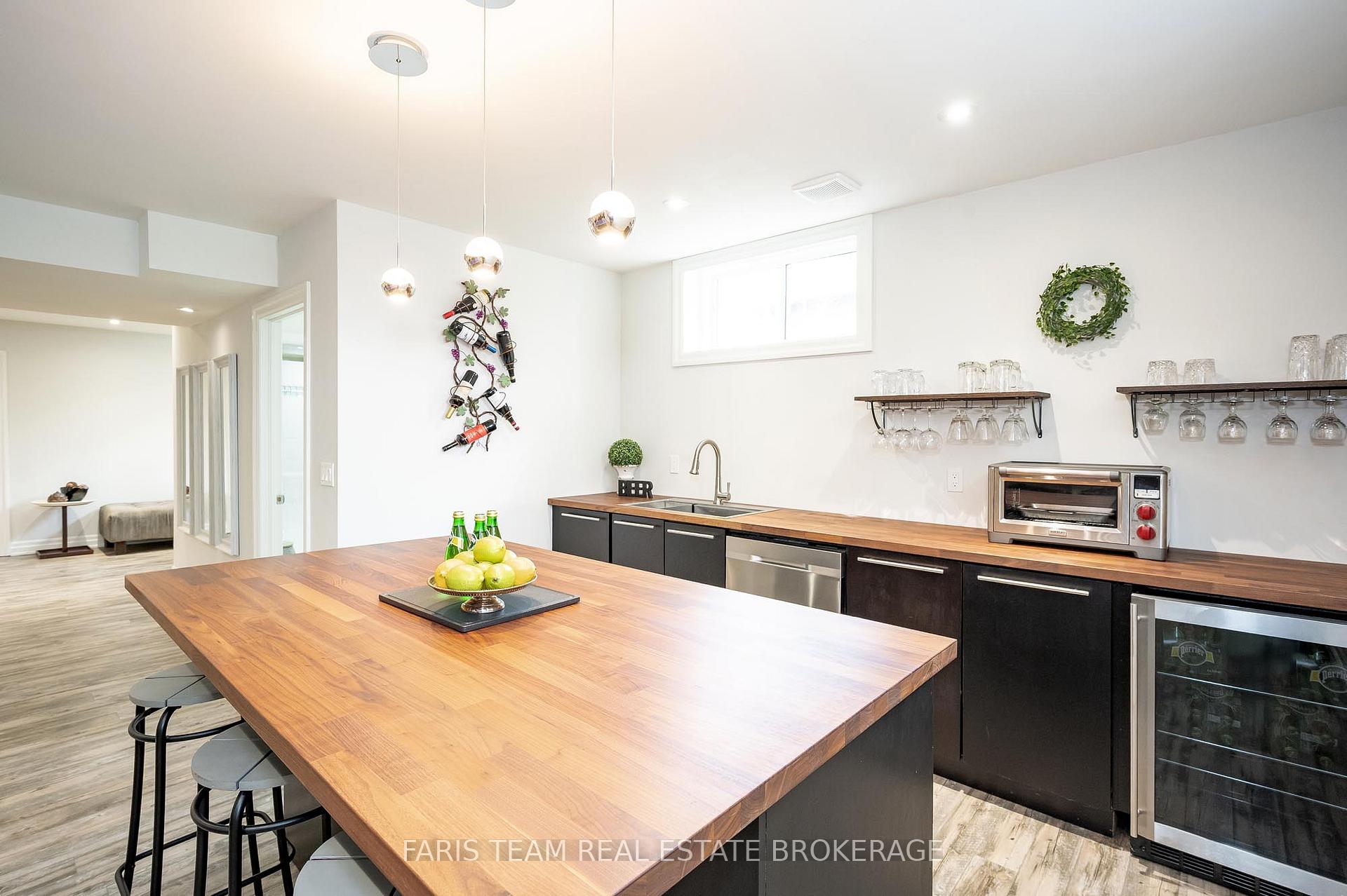 Photo 23 of 50 Mennill Drive, Springwater, Minesing — HOMEH