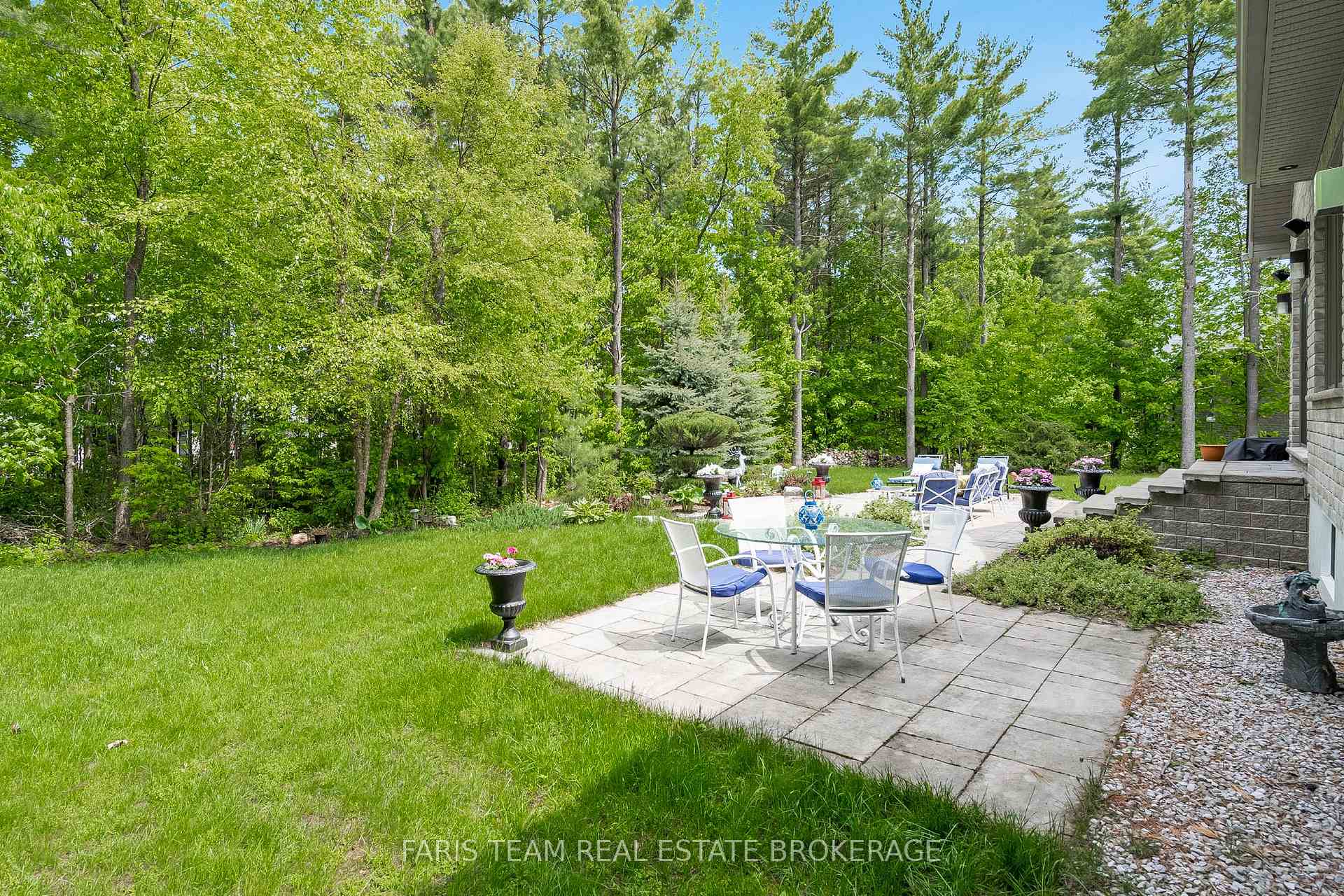 Photo 37 of 50 Mennill Drive, Springwater, Minesing — HOMEH