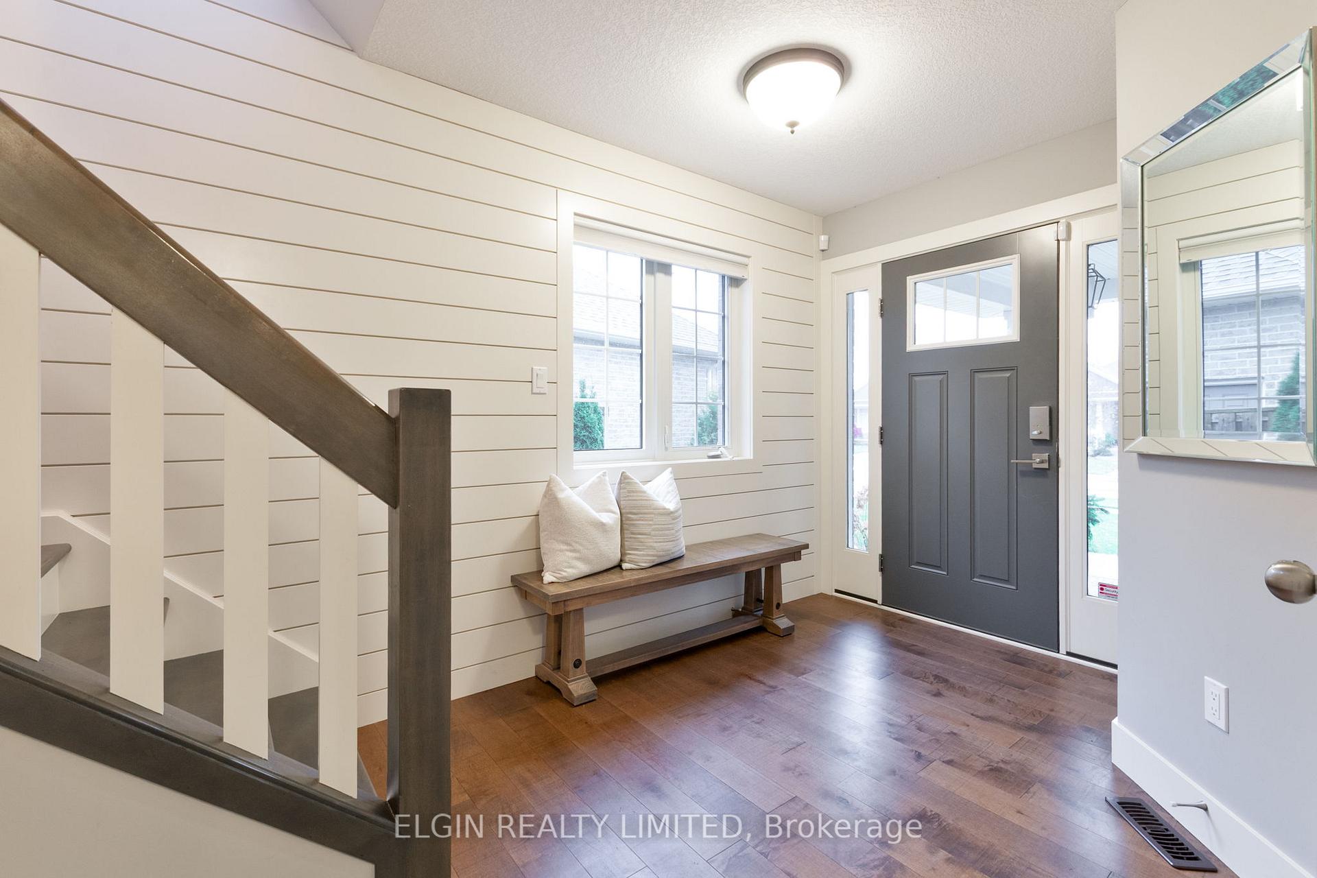 Photo 5 of 3 Deerfield Court, St. Thomas — HOMEH