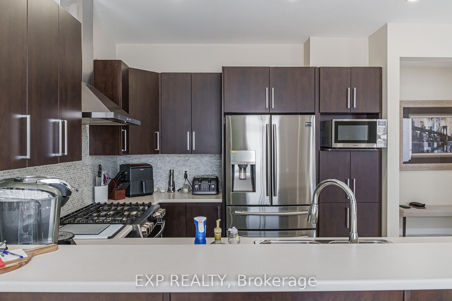 Photo 2 of 628 Eagle Crest Heights, Ottawa, Stittsville (North) — HOMEH
