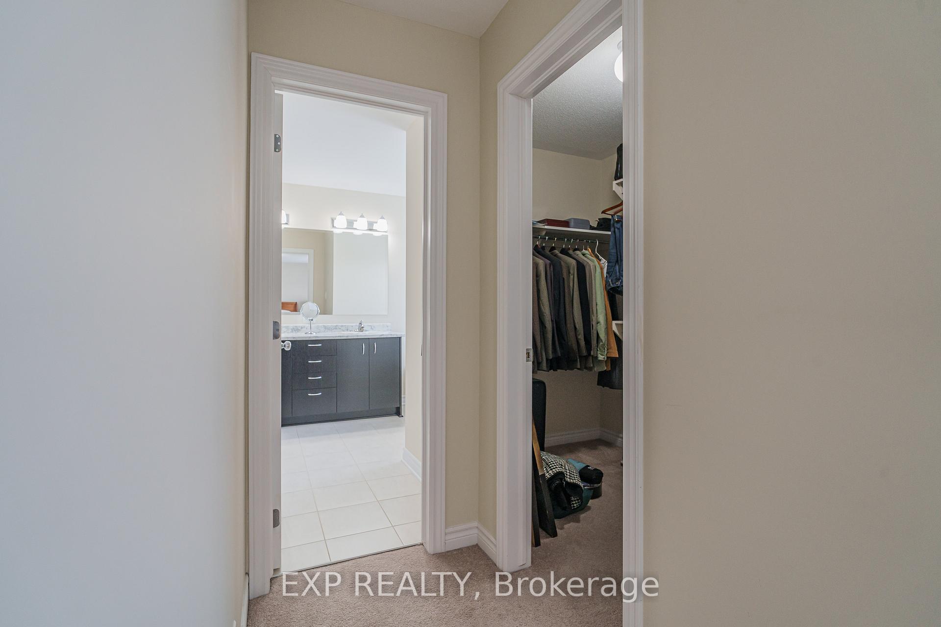 Photo 12 of 628 Eagle Crest Heights, Ottawa, Stittsville (North) — HOMEH