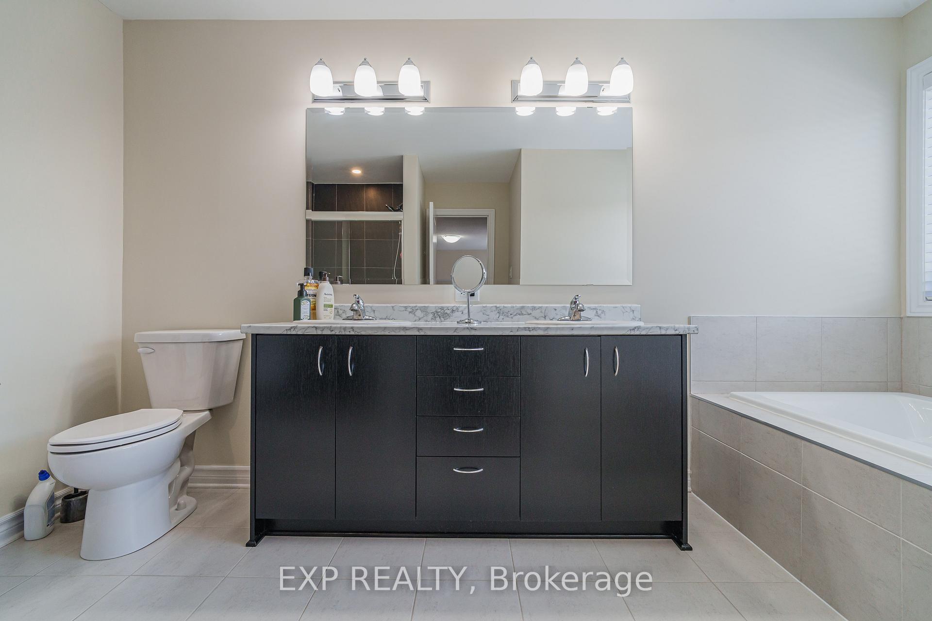 Photo 13 of 628 Eagle Crest Heights, Ottawa, Stittsville (North) — HOMEH