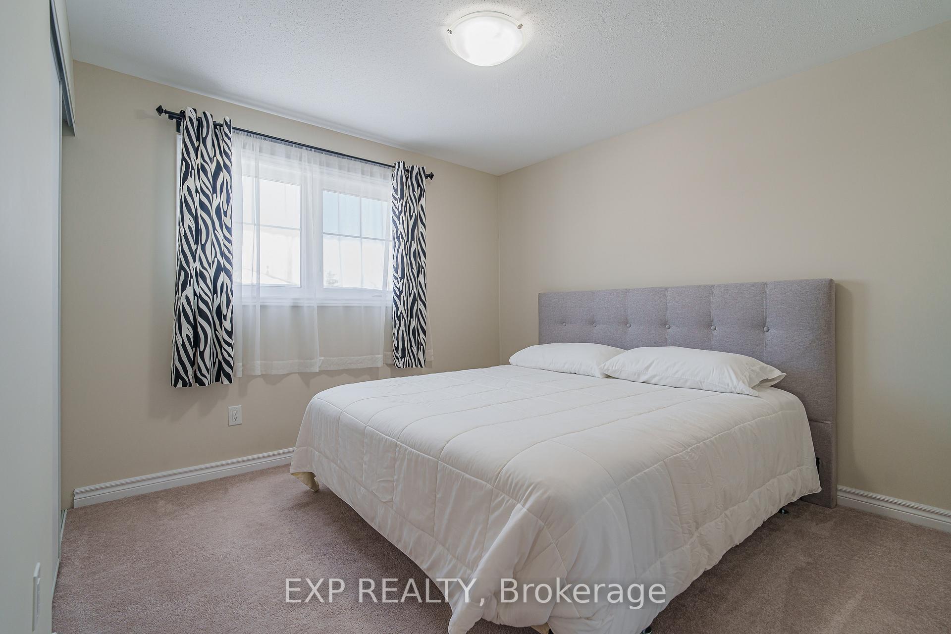 Photo 19 of 628 Eagle Crest Heights, Ottawa, Stittsville (North) — HOMEH