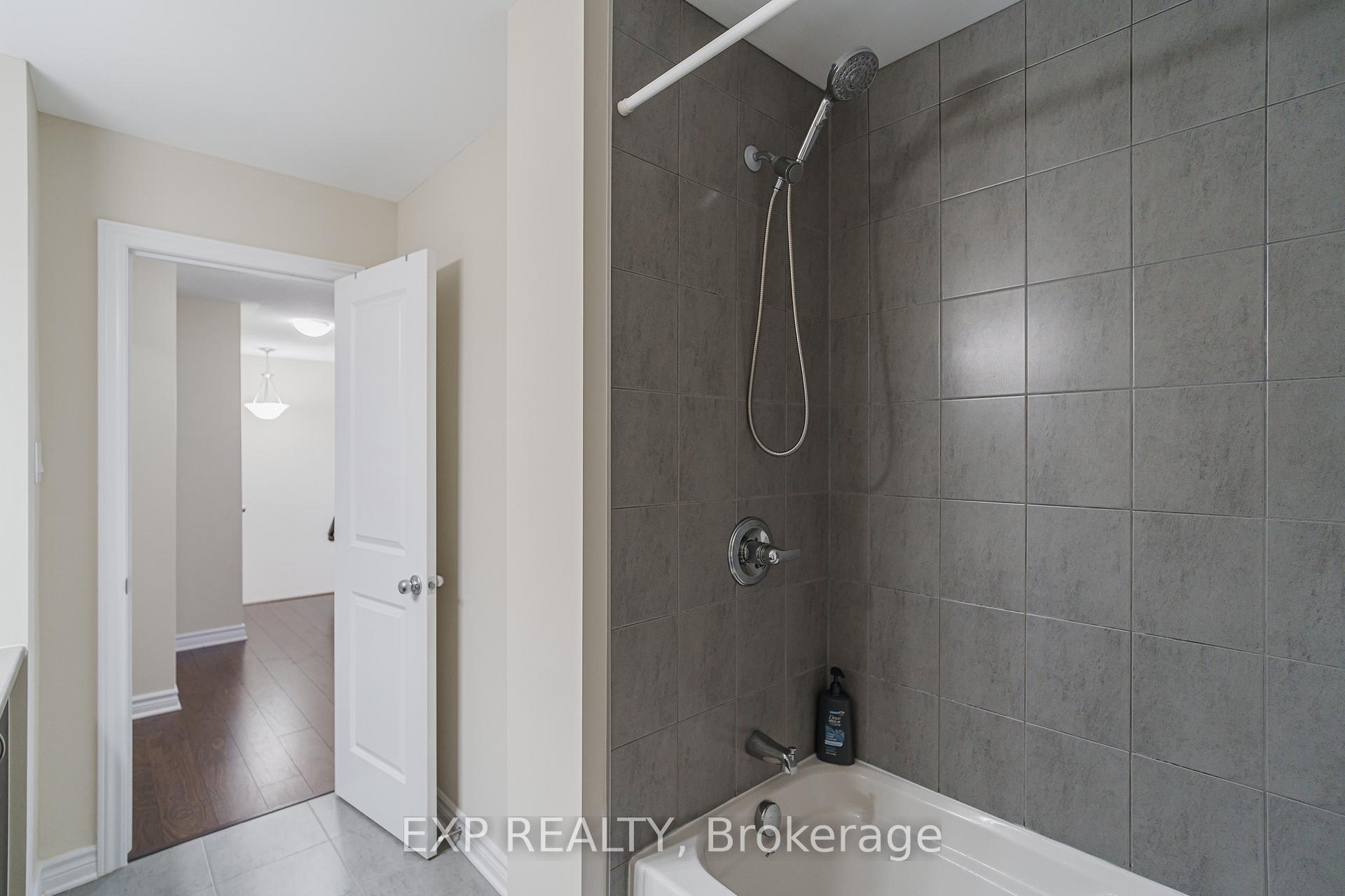 Photo 22 of 628 Eagle Crest Heights, Ottawa, Stittsville (North) — HOMEH
