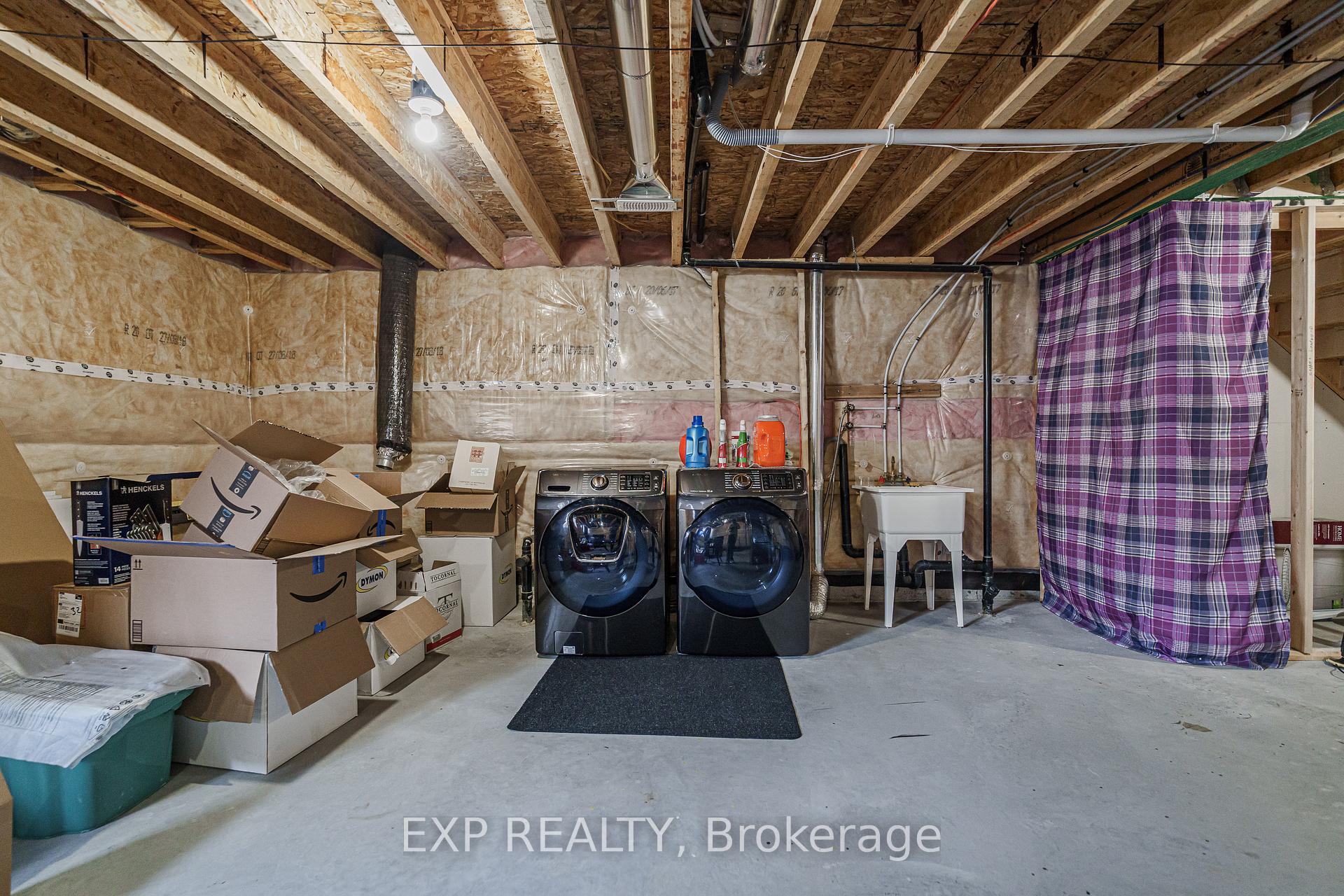 Photo 24 of 628 Eagle Crest Heights, Ottawa, Stittsville (North) — HOMEH