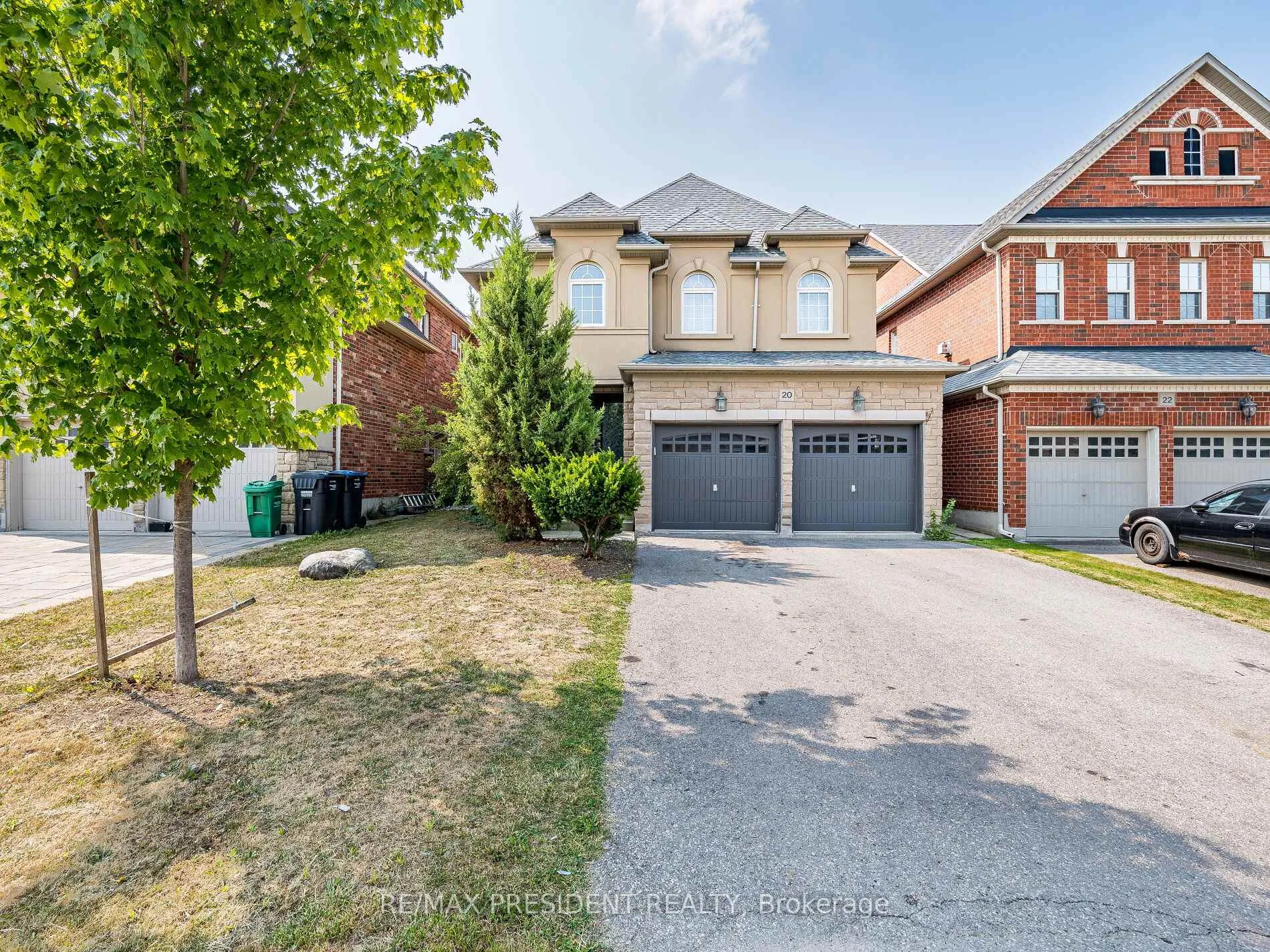 Photo 24 of 20 Monabelle Crescent, Brampton, Vales of Castlemore North — HOMEH