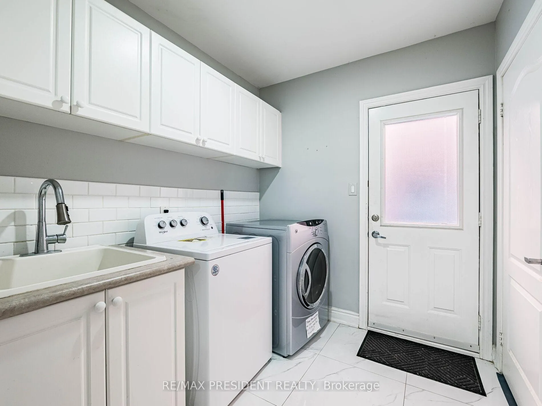 Photo 198 of 20 Monabelle Crescent, Brampton, Vales of Castlemore North — HOMEH