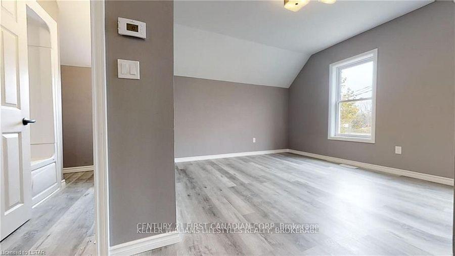 Photo 7 of Unit Upper, 5 Station Street, St. Thomas — HOMEH