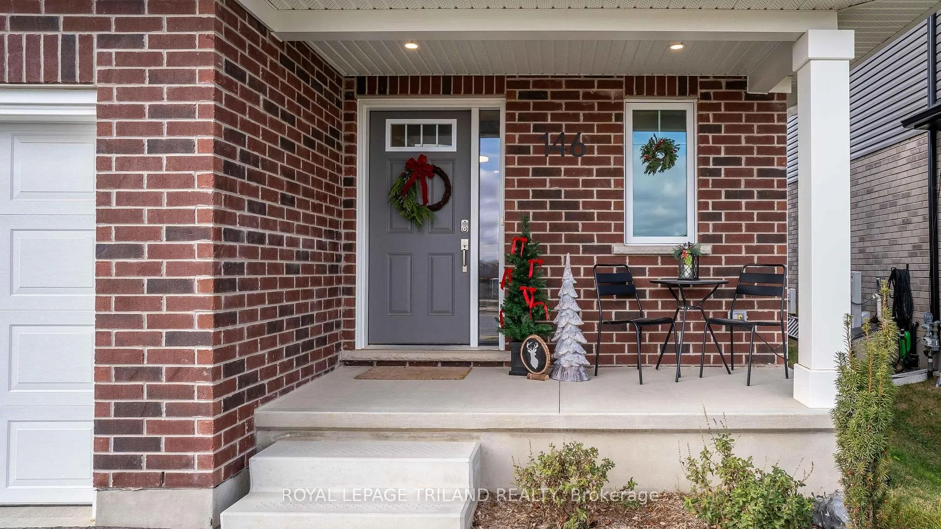 Photo 3 of 146 Renaissance Drive, St. Thomas — HOMEH