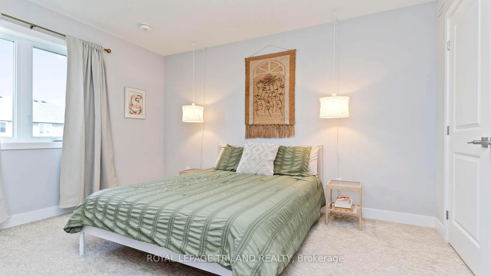 Photo 15 of 146 Renaissance Drive, St. Thomas — HOMEH