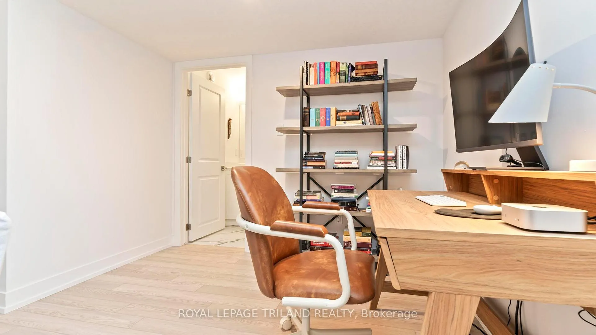 Photo 24 of 146 Renaissance Drive, St. Thomas — HOMEH