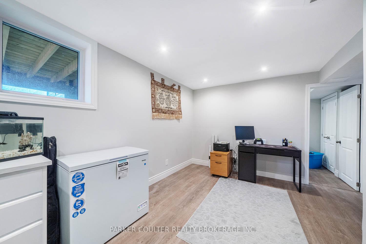 Photo 31 of 52 Nash Avenue, Springwater, Elmvale — HOMEH