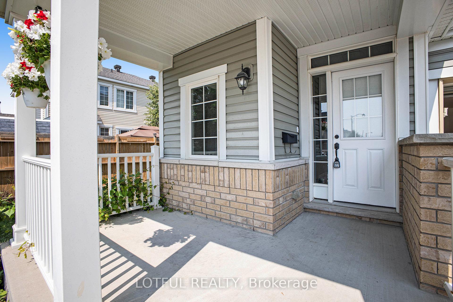 Photo 2 of 881 Campobello Drive, Ottawa, Stittsville (North) — HOMEH