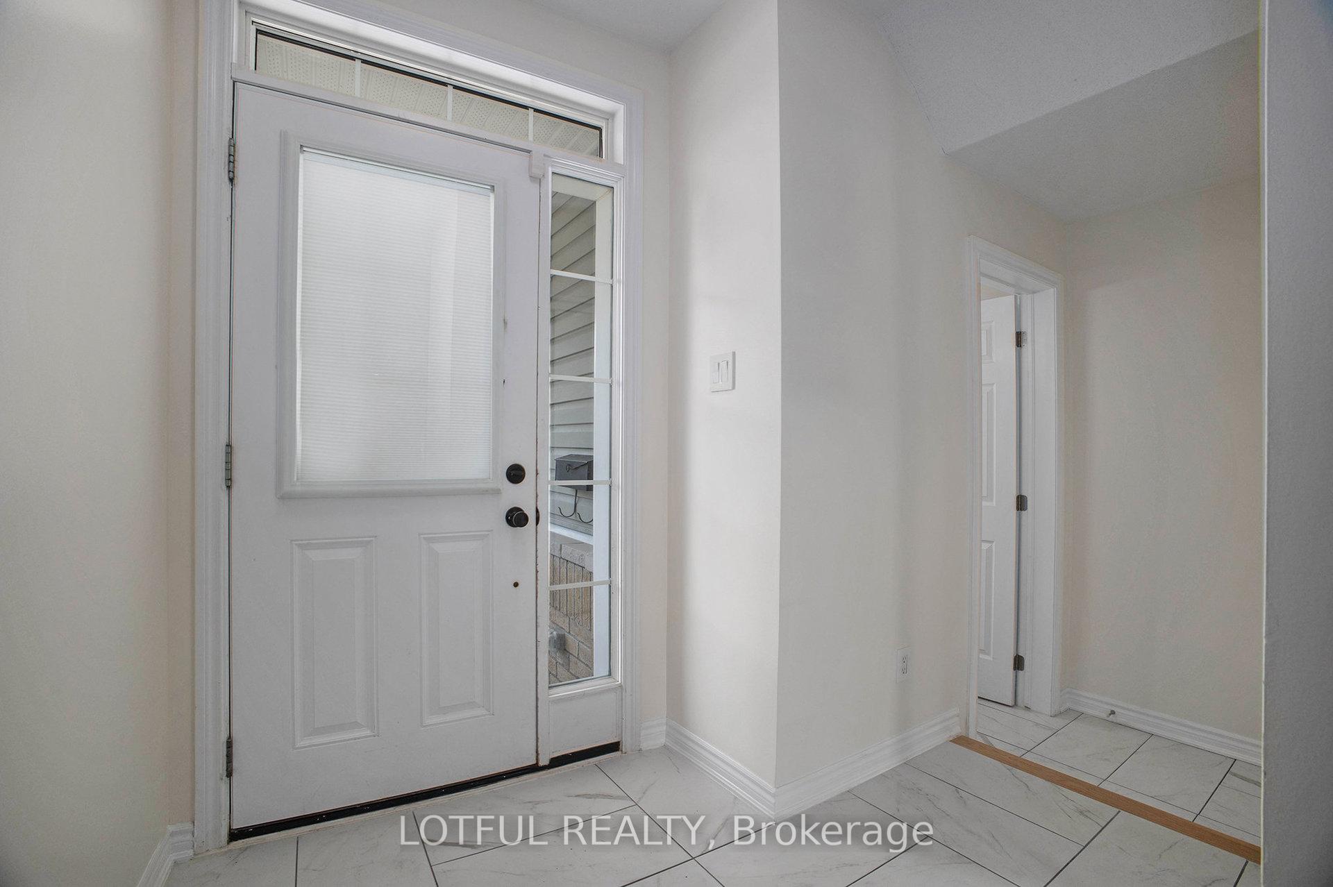 Photo 3 of 881 Campobello Drive, Ottawa, Stittsville (North) — HOMEH