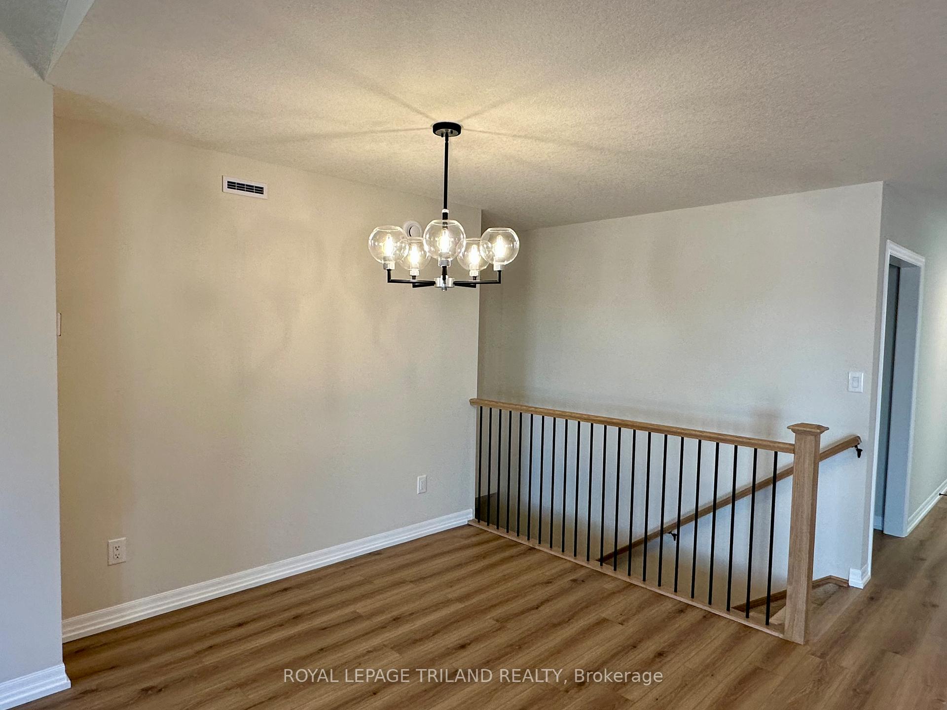 Photo 7 of 132 Styles Drive, St. Thomas — HOMEH