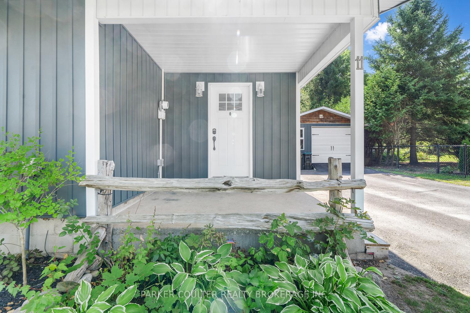 Photo 6 of 11 Albert Street E, Springwater, Hillsdale — HOMEH