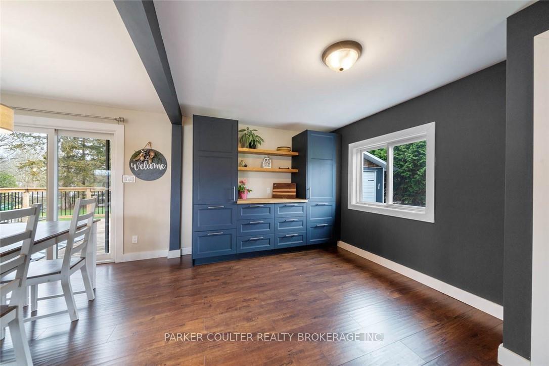 Photo 8 of 11 Albert Street E, Springwater, Hillsdale — HOMEH
