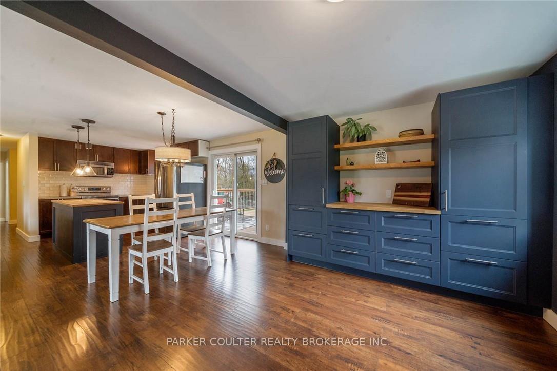 Photo 9 of 11 Albert Street E, Springwater, Hillsdale — HOMEH