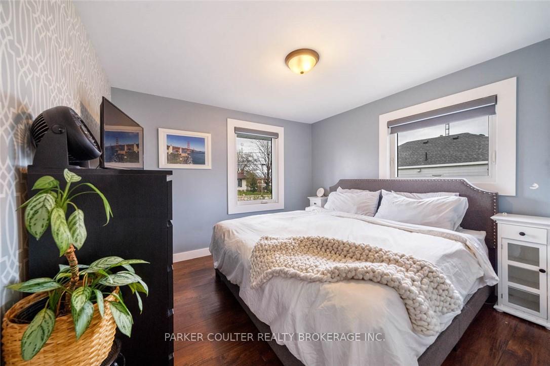 Photo 19 of 11 Albert Street E, Springwater, Hillsdale — HOMEH